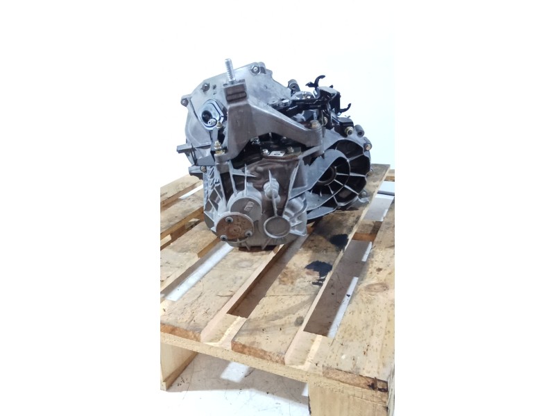 Recambio de caja cambios para ford mondeo iii (b5y) 1.8 16v referencia OEM IAM 1S7R 7002 BE 5V T1GE2 151002 143355