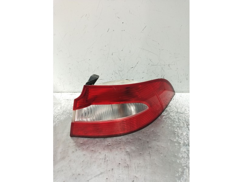 Recambio de piloto trasero derecho para skoda suberb (3t4) ambition referencia OEM IAM   08