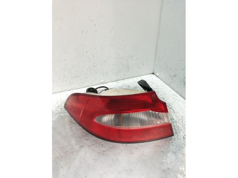 Recambio de piloto trasero izquierdo para skoda suberb (3t4) ambition referencia OEM IAM   08