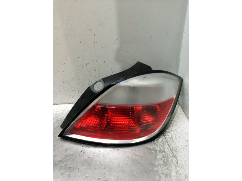 Recambio de piloto trasero derecho para opel astra h (a04) 1.6 (l48) referencia OEM IAM   04