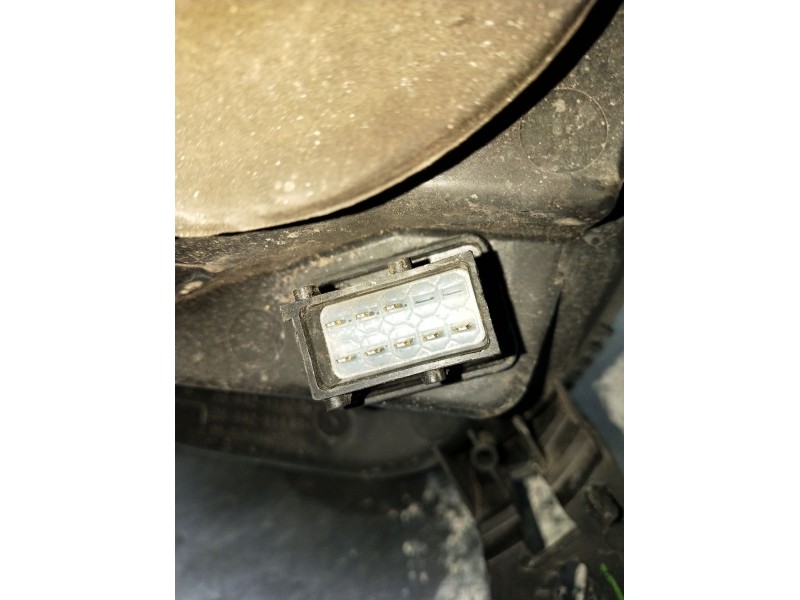 Recambio de faro derecho para opel astra h (a04) 1.6 (l48) referencia OEM IAM   04