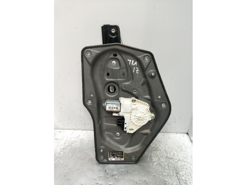 Recambio de elevalunas trasero izquierdo para skoda suberb (3t4) ambition referencia OEM IAM 8K0959811 5P 08