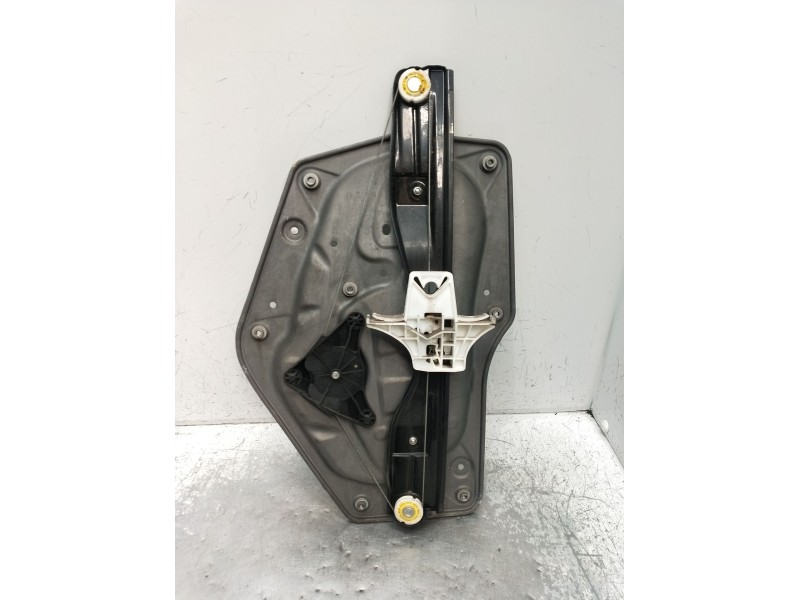 Recambio de elevalunas trasero izquierdo para skoda suberb (3t4) ambition referencia OEM IAM 8K0959811 5P 08