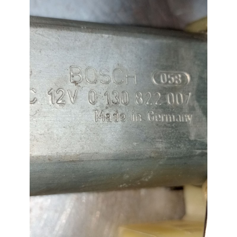 Recambio de elevalunas trasero derecho para mercedes-benz clase c (w203) familiar 2.2 cdi cat referencia OEM IAM 0130822007 5P 0