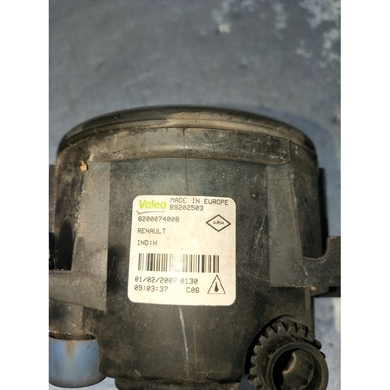 Recambio de faro antiniebla derecho para renault megane ii station wagon (km0/1_) 1.9 dci referencia OEM IAM 8200074008 89202803
