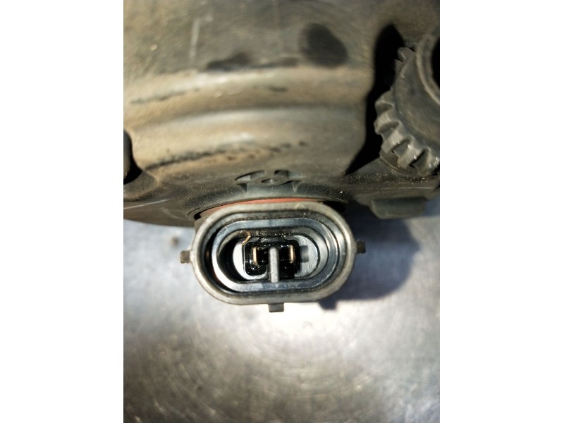 Recambio de faro antiniebla izquierdo para renault megane ii station wagon (km0/1_) 1.9 dci referencia OEM IAM 8200074008 892025