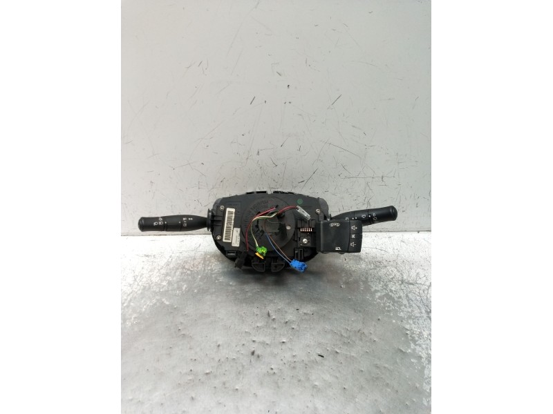 Recambio de mando luces para renault megane ii station wagon (km0/1_) 1.9 dci referencia OEM IAM 61835987 82002137612 06