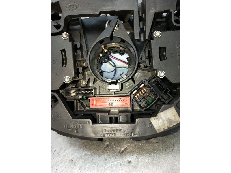 Recambio de mando luces para renault megane ii station wagon (km0/1_) 1.9 dci referencia OEM IAM 61835987 82002137612 06