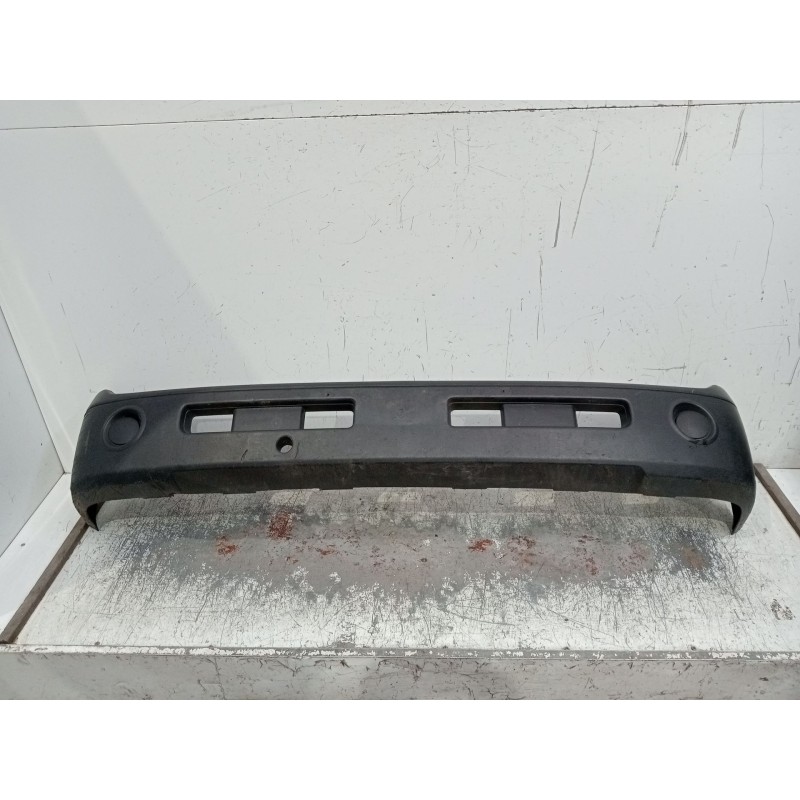 Recambio de paragolpes delantero para nissan cabstar (f24m, f24w) 35.13 dci, 45.13 dci 2.5 (f24m) referencia OEM IAM  4P 09
