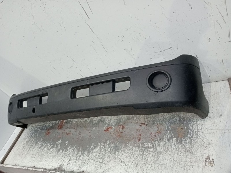 Recambio de paragolpes delantero para nissan cabstar (f24m, f24w) 35.13 dci, 45.13 dci 2.5 (f24m) referencia OEM IAM  4P 09