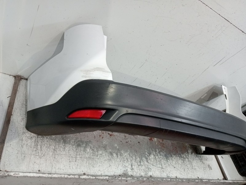 Recambio de paragolpes trasero para ford focus turn. business referencia OEM IAM  5P 17