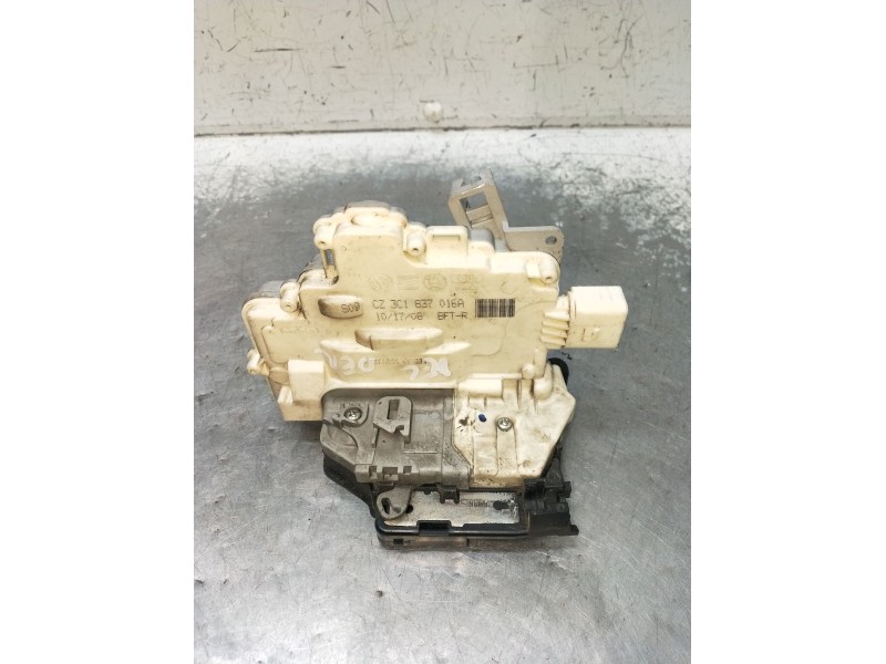 Recambio de motor cierre centralizado delantero derecho para skoda suberb (3t4) ambition referencia OEM IAM 3C1837016A 5P 08