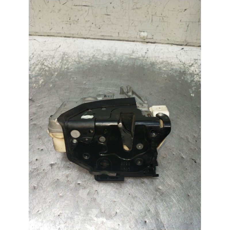 Recambio de motor cierre centralizado delantero izquierdo para skoda suberb (3t4) ambition referencia OEM IAM 3C1837015A 5P 08