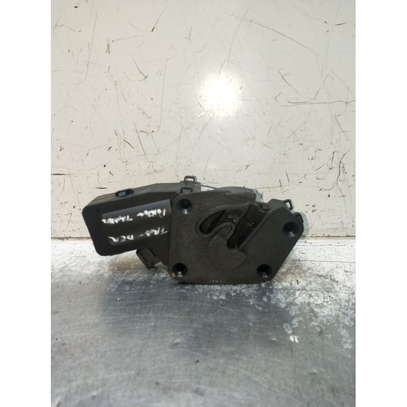Recambio de motor cierre centralizado trasero derecho para skoda suberb (3t4) ambition referencia OEM IAM 3T0827300B 5P 08