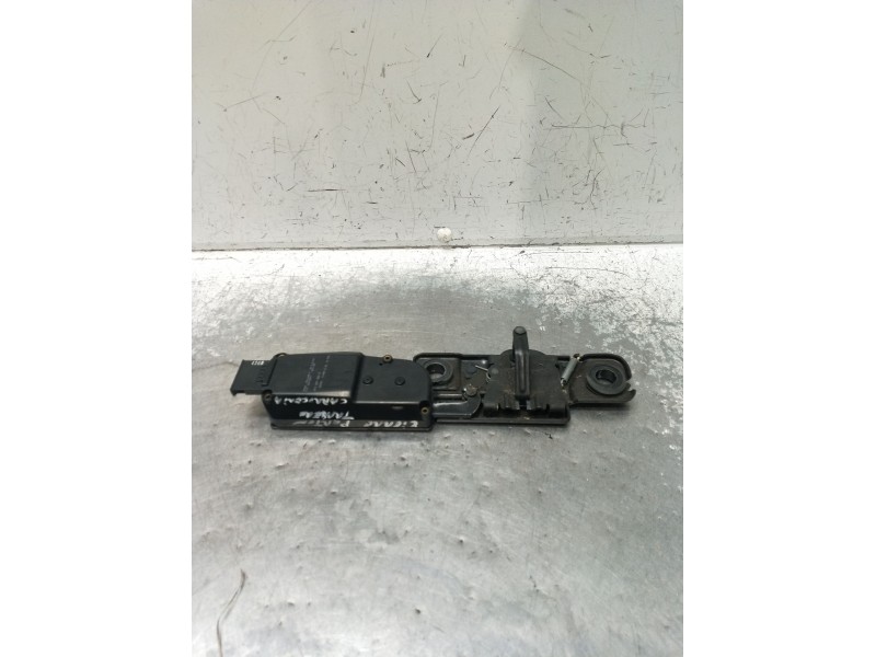 Recambio de motor cierre centralizado porton para skoda suberb (3t4) ambition referencia OEM IAM 4F9827383A 5P 08