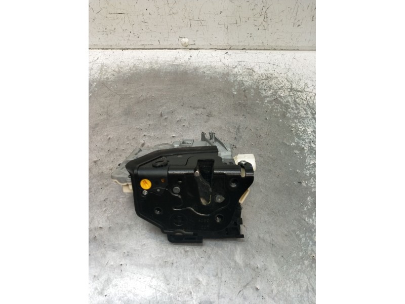 Recambio de motor cierre centralizado trasero izquierdo para skoda suberb (3t4) ambition referencia OEM IAM 3C4839015A 5P 08