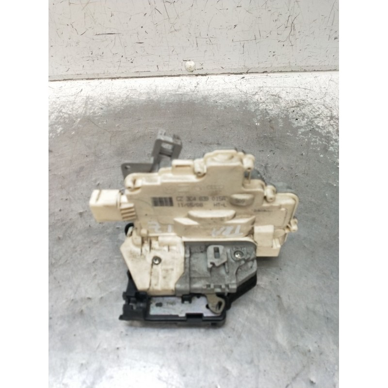 Recambio de motor cierre centralizado trasero izquierdo para skoda suberb (3t4) ambition referencia OEM IAM 3C4839015A 5P 08