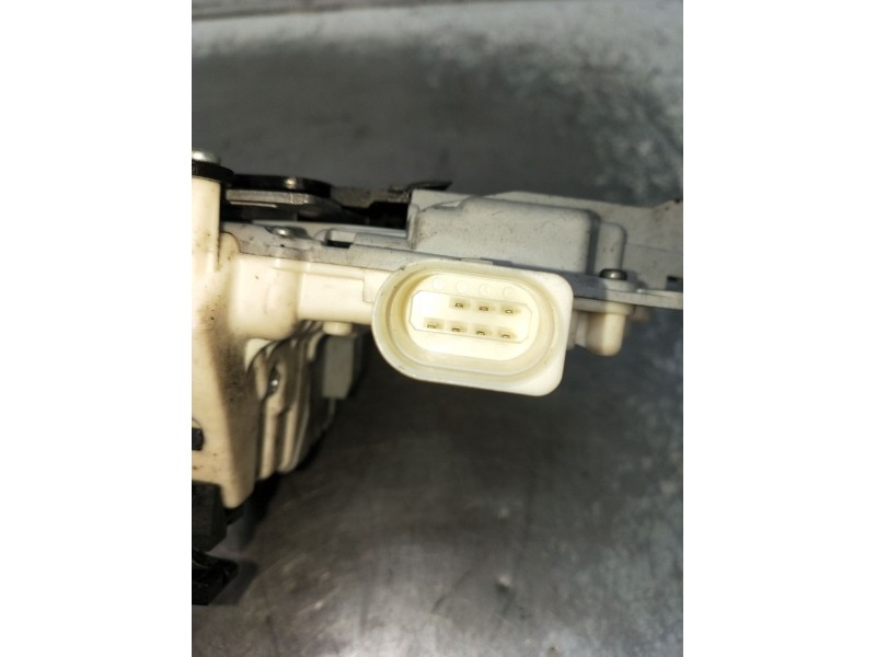 Recambio de motor cierre centralizado trasero izquierdo para skoda suberb (3t4) ambition referencia OEM IAM 3C4839015A 5P 08