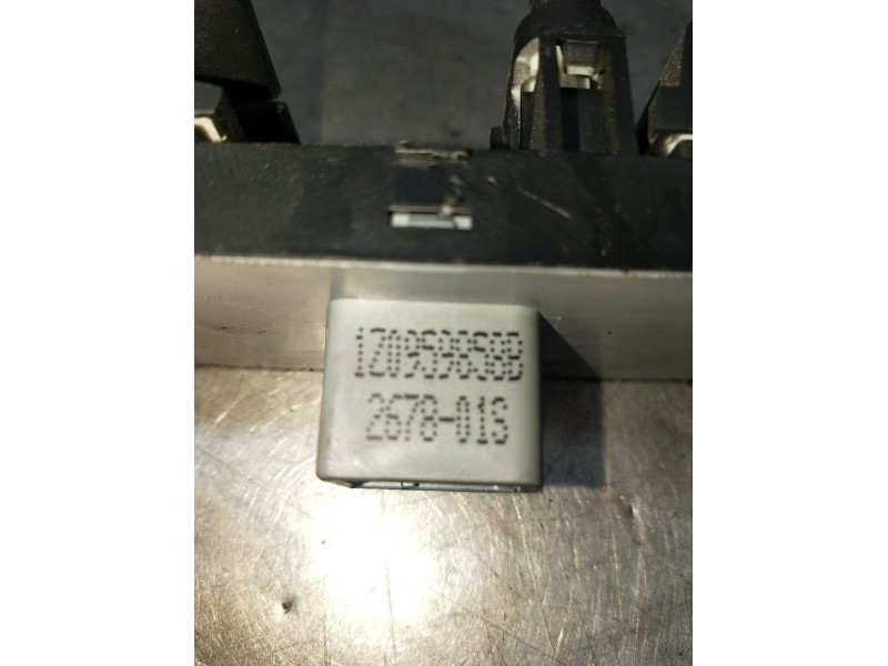 Recambio de mando elevalunas delantero izquierdo para skoda suberb (3t4) ambition referencia OEM IAM 1Z0959858B 5P 08