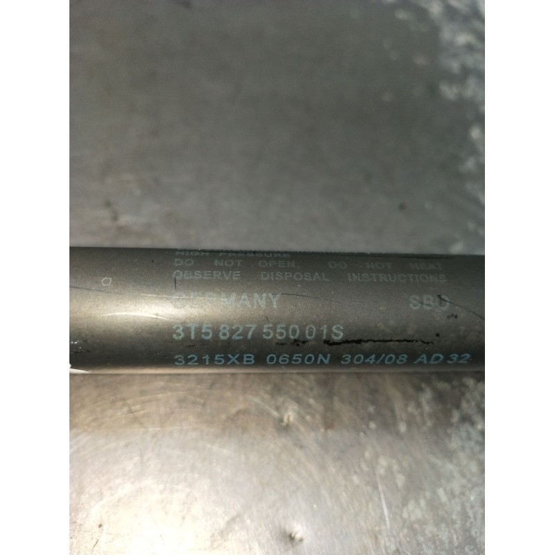 Recambio de amortiguadores maletero / porton para skoda suberb (3t4) ambition referencia OEM IAM 3T582755001S 3215XB0650N 08