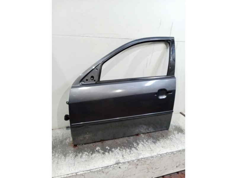 Recambio de puerta delantera izquierda para ford mondeo iii (b5y) 1.8 16v referencia OEM IAM  4P 02
