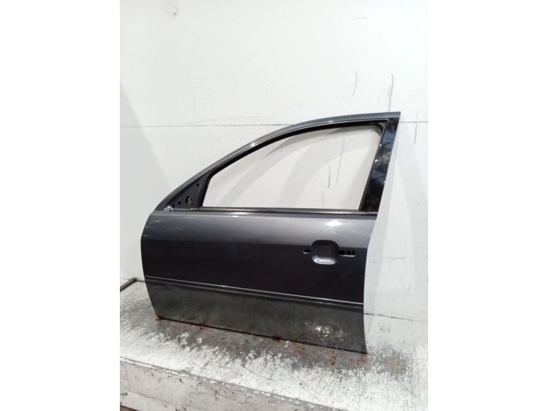 Recambio de puerta delantera izquierda para ford mondeo iii (b5y) 1.8 16v referencia OEM IAM  4P 02