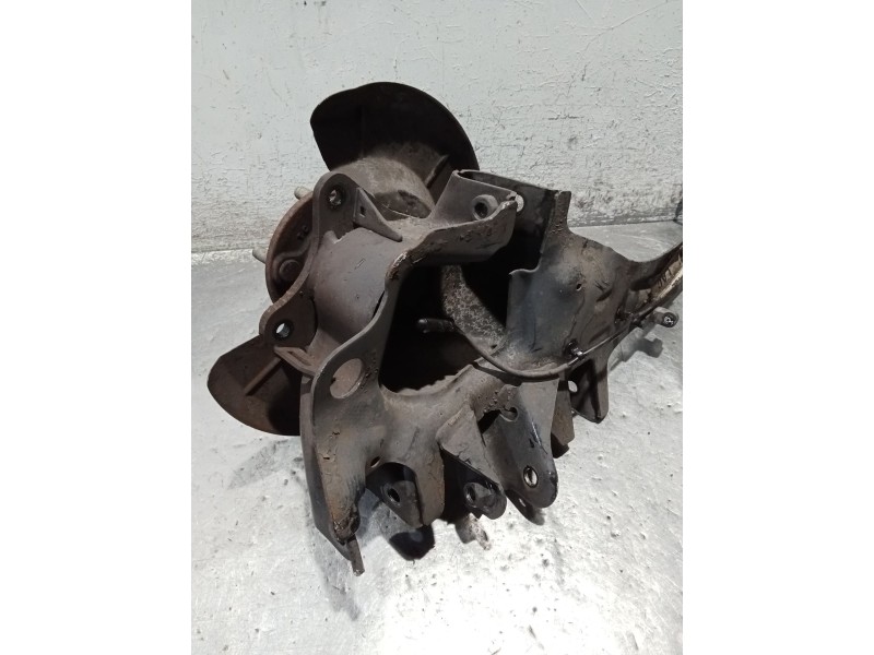 Recambio de mangueta trasera izquierda para ford focus turn. business referencia OEM IAM   14