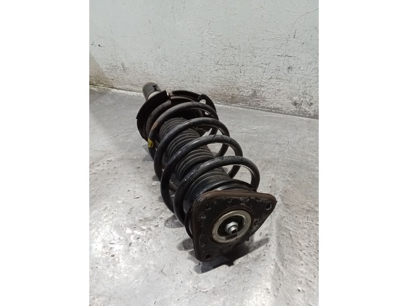 Recambio de amortiguador delantero izquierdo para ford focus turn. business referencia OEM IAM BV6118K001LBB  14
