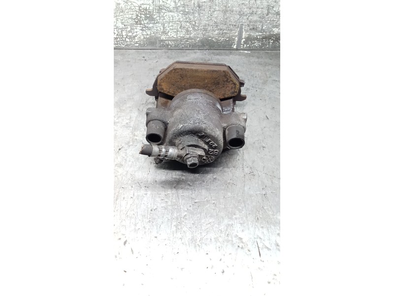 Recambio de pinza freno delantera derecha para volkswagen polo iv (9n_, 9a_) 1.4 tdi referencia OEM IAM   05