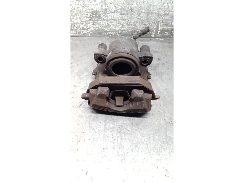 Recambio de pinza freno delantera derecha para volkswagen polo iv (9n_, 9a_) 1.4 tdi referencia OEM IAM   05