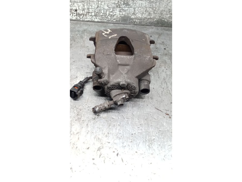 Recambio de pinza freno delantera izquierda para volkswagen polo iv (9n_, 9a_) 1.4 tdi referencia OEM IAM   05
