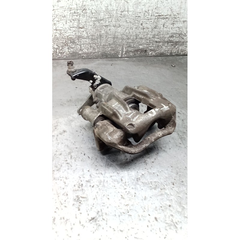 Recambio de pinza freno trasera derecha para nissan cabstar (f24m, f24w) 35.13 dci, 45.13 dci 2.5 (f24m) referencia OEM IAM   06