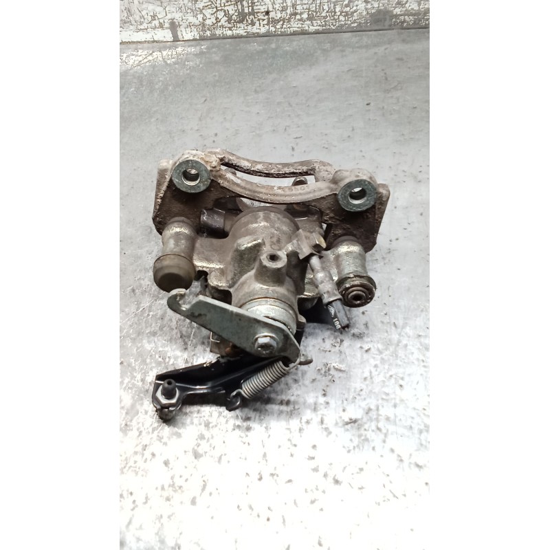 Recambio de pinza freno trasera derecha para nissan cabstar (f24m, f24w) 35.13 dci, 45.13 dci 2.5 (f24m) referencia OEM IAM   06