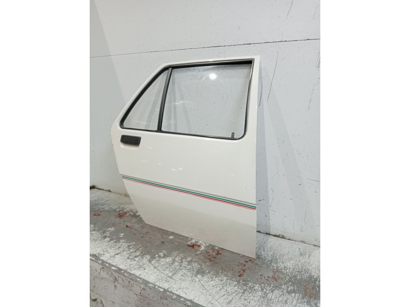 Recambio de puerta trasera derecha para renault super 5 (b/c40_) 1.1 referencia OEM IAM  5P 88