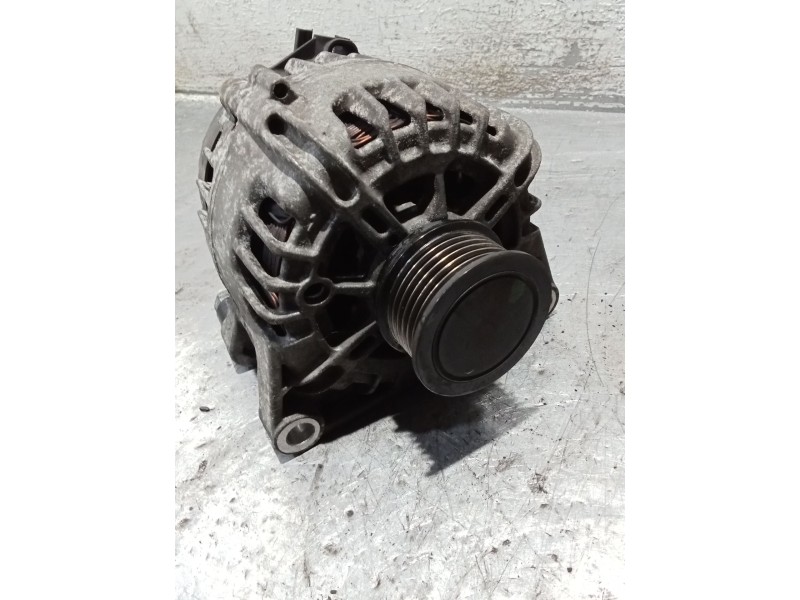 Recambio de alternador para ford focus turn. business referencia OEM IAM AV6N10300DC 120A 14