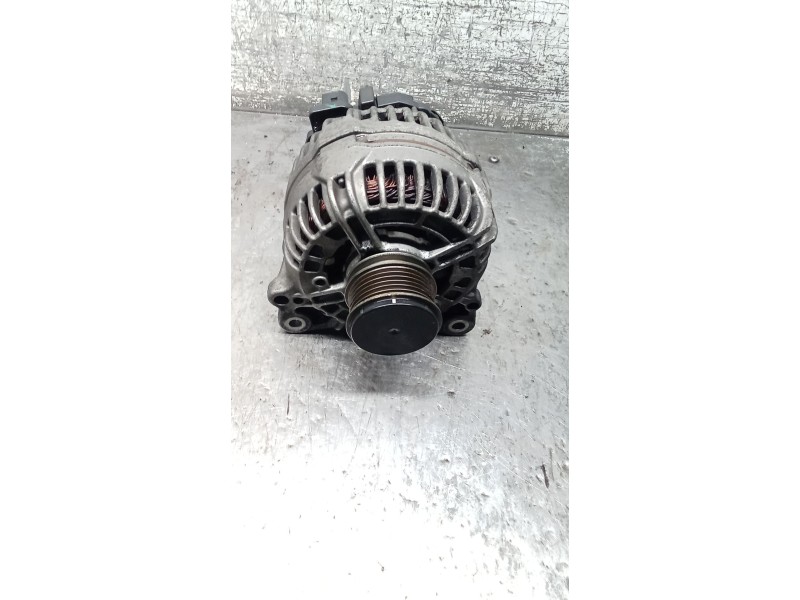 Recambio de alternador para volkswagen polo iv (9n_, 9a_) 1.4 tdi referencia OEM IAM 045903023A 0124515022 120A 05