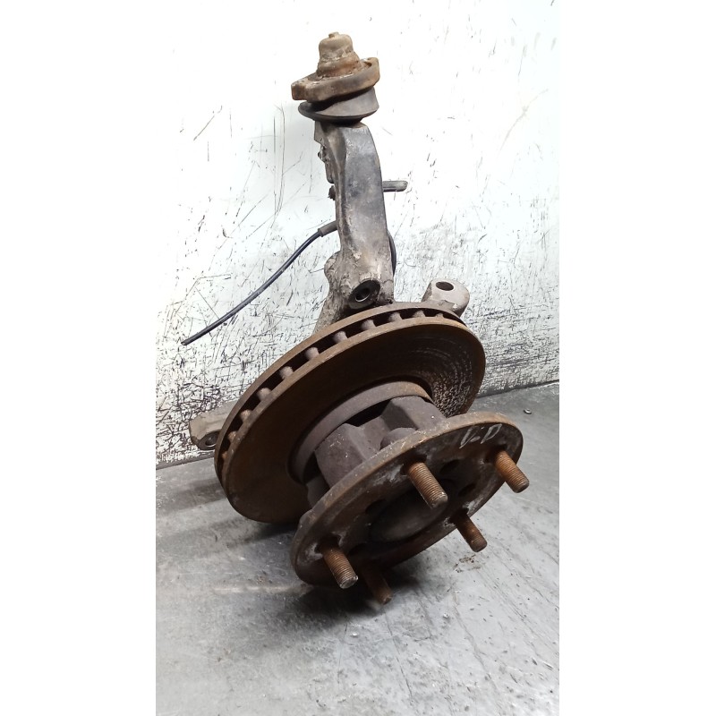 Recambio de mangueta delantera derecha para nissan cabstar (f24m, f24w) 35.13 dci, 45.13 dci 2.5 (f24m) referencia OEM IAM   06