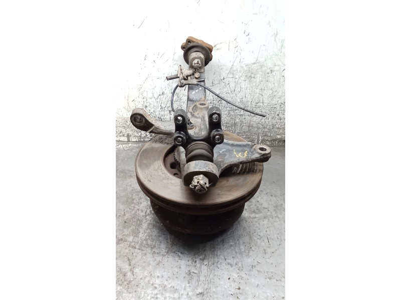 Recambio de mangueta delantera derecha para nissan cabstar (f24m, f24w) 35.13 dci, 45.13 dci 2.5 (f24m) referencia OEM IAM   06