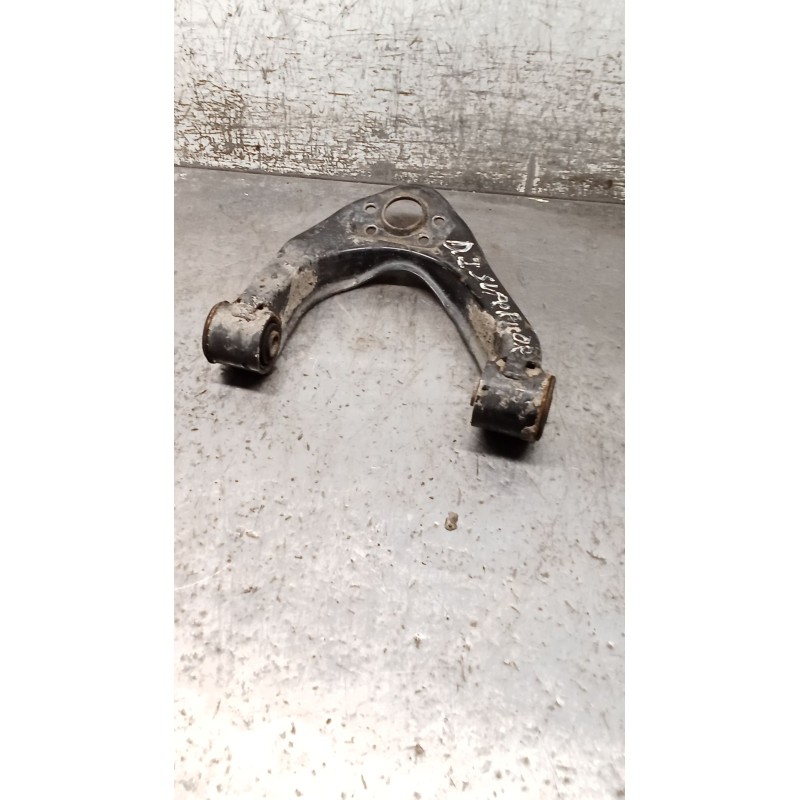 Recambio de brazo suspension superior delantero izquierdo para nissan cabstar (f24m, f24w) 35.13 dci, 45.13 dci 2.5 (f24m) refer