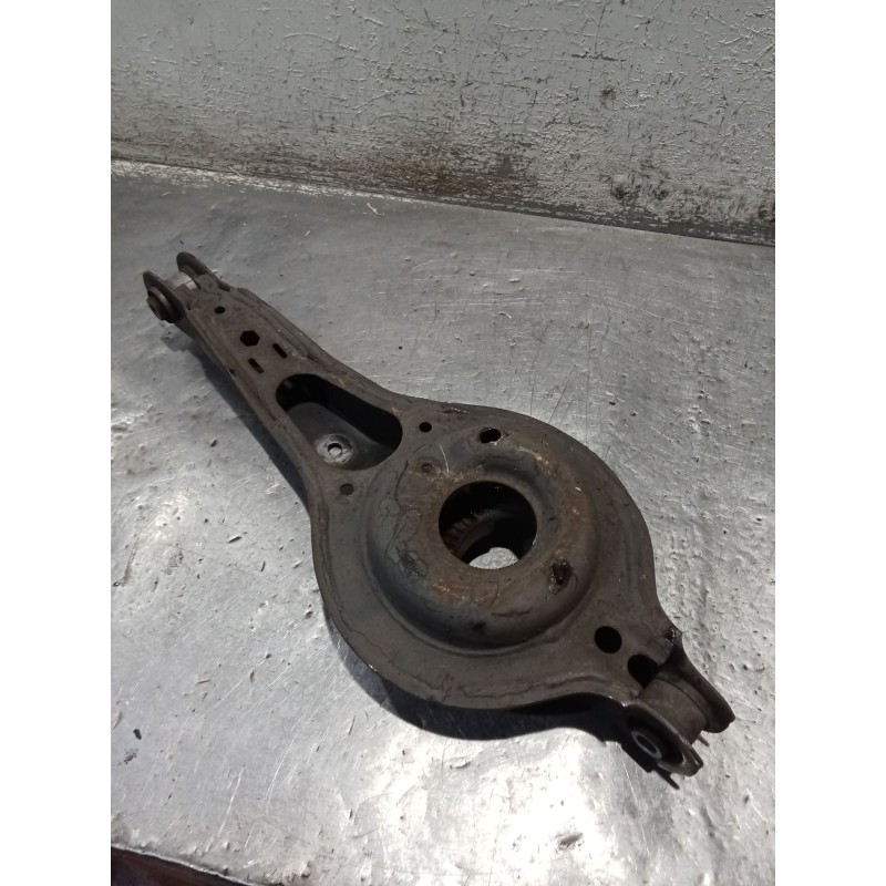 Recambio de brazo suspension inferior trasero izquierdo para ford focus turn. business referencia OEM IAM   14