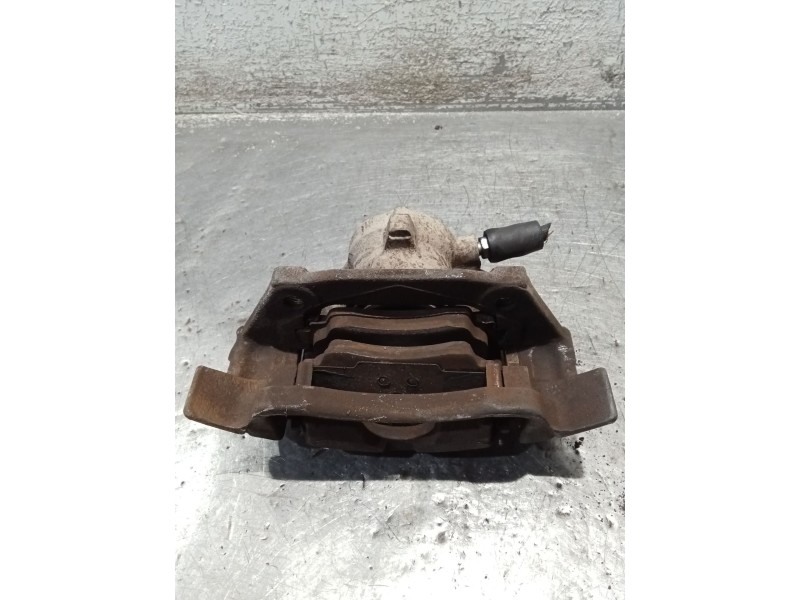 Recambio de pinza freno delantera izquierda para mercedes-benz clase a (w168) a 170 cdi (168.008) referencia OEM IAM   97