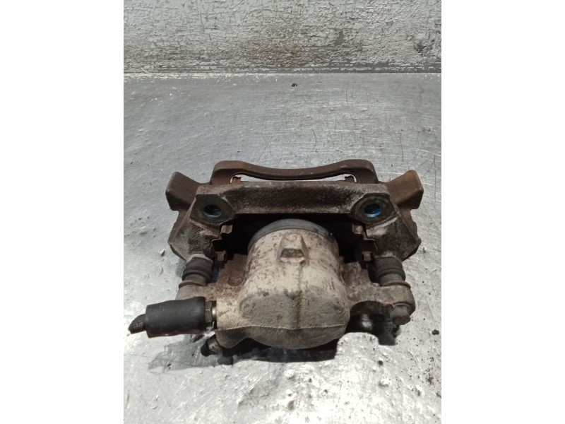 Recambio de pinza freno delantera izquierda para mercedes-benz clase a (w168) a 170 cdi (168.008) referencia OEM IAM   97