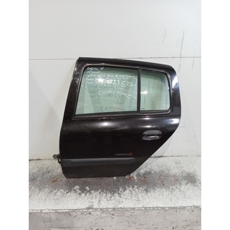 Recambio de puerta trasera izquierda para renault clio ii (bb_, cb_) 1.5 dci (b/cb08) referencia OEM IAM  5P 04