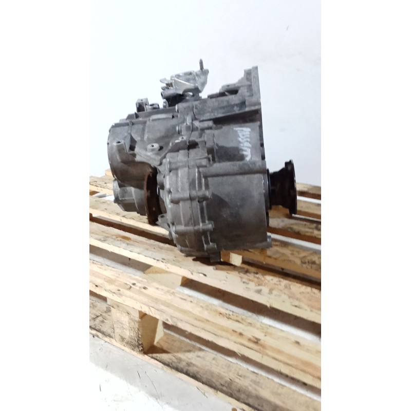 Recambio de caja cambios para volkswagen passat berlina (3c2) advance referencia OEM IAM LNZ 6V 13050 B02 110545 0392