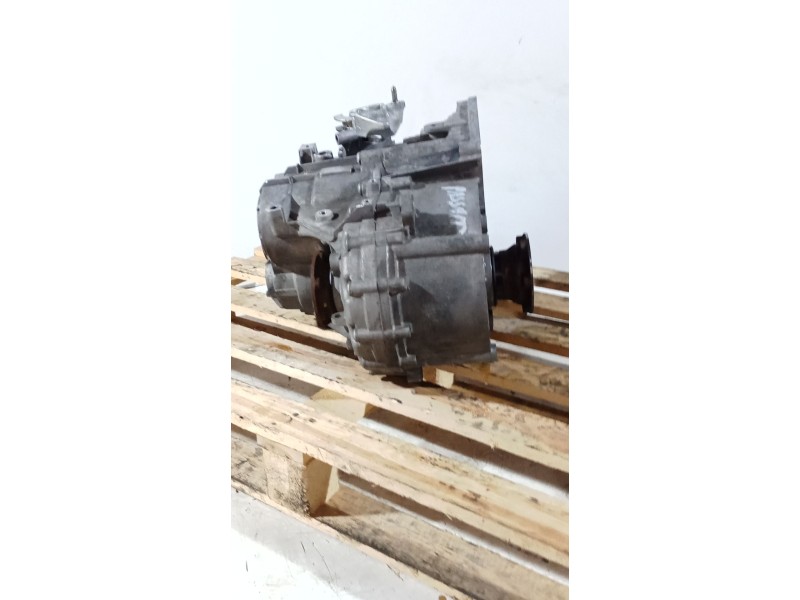 Recambio de caja cambios para volkswagen passat berlina (3c2) advance referencia OEM IAM LNZ 6V 13050 B02 110545 0392