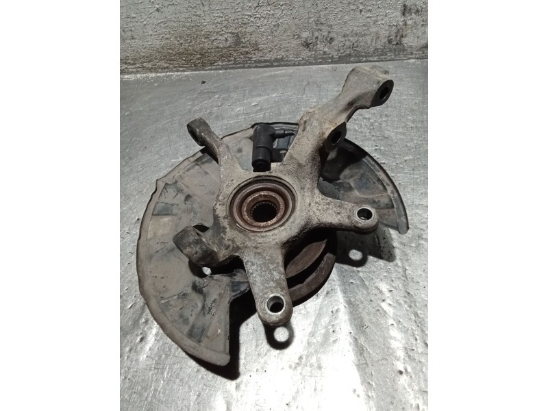 Recambio de mangueta delantera derecha para mercedes-benz clase a (w168) a 170 cdi (168.008) referencia OEM IAM   97