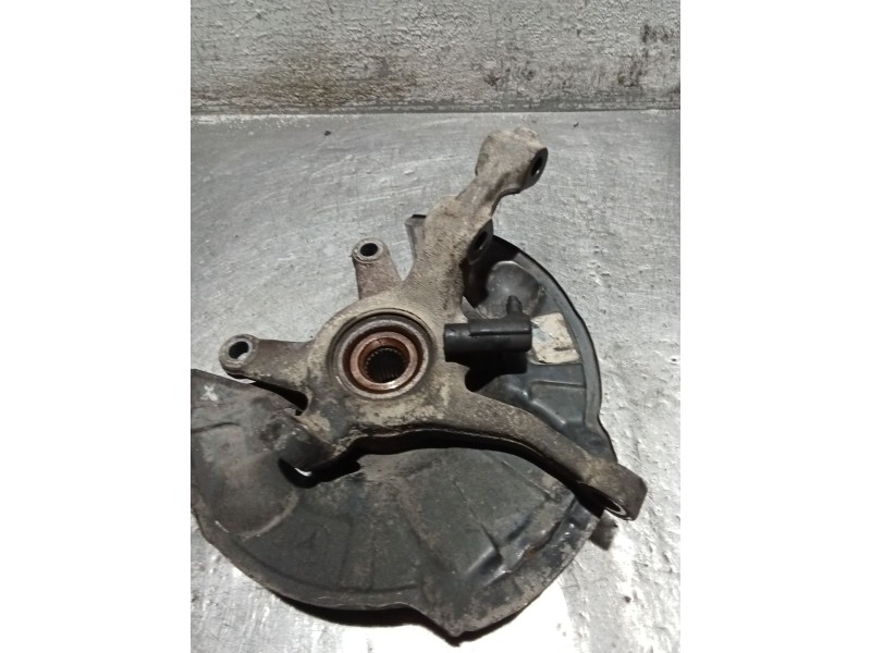 Recambio de mangueta delantera izquierda para mercedes-benz clase a (w168) a 170 cdi (168.008) referencia OEM IAM   97