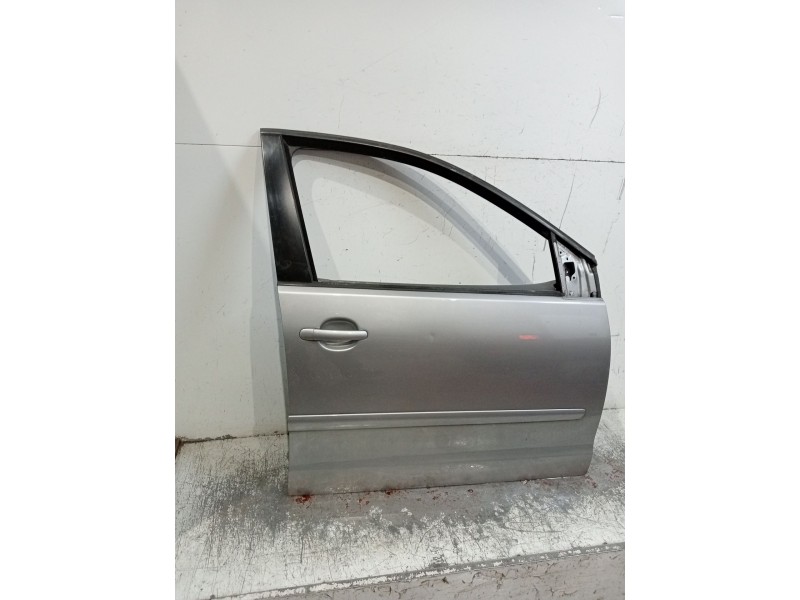 Recambio de puerta delantera derecha para volkswagen polo iv (9n_, 9a_) 1.4 tdi referencia OEM IAM  5P 07