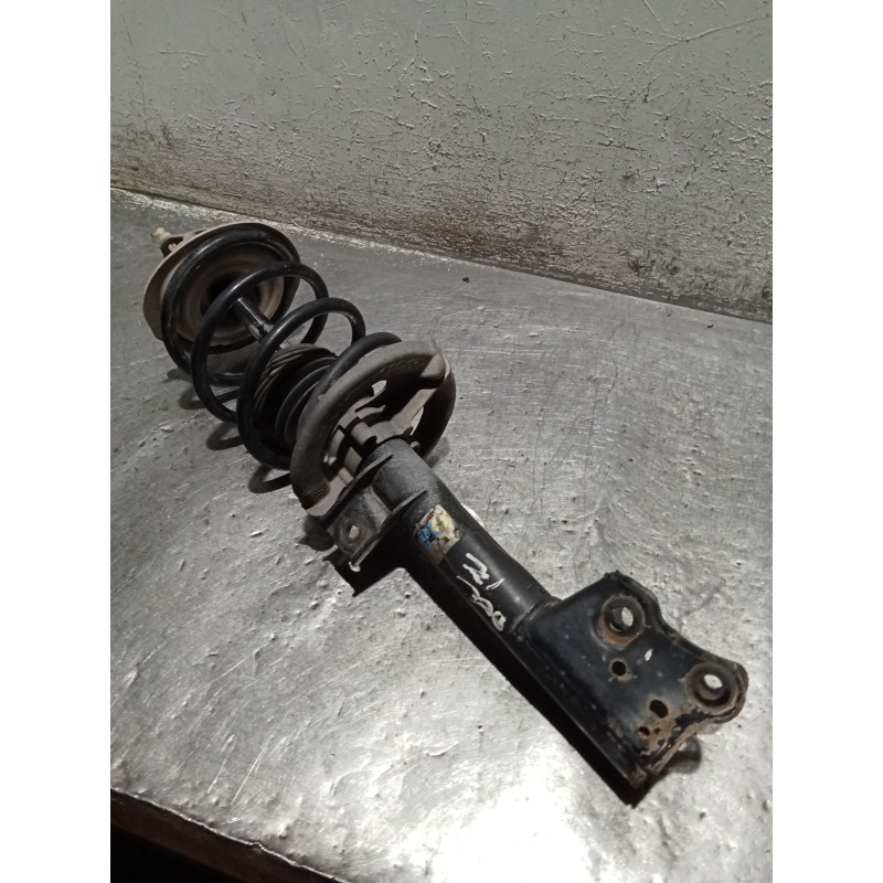 Recambio de amortiguador delantero izquierdo para mercedes-benz clase a (w168) a 170 cdi (168.008) referencia OEM IAM   97