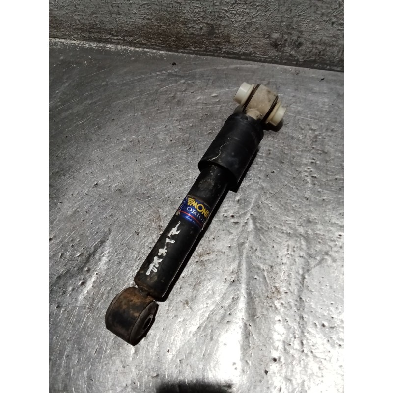 Recambio de amortiguador trasero izquierdo para mercedes-benz clase a (w168) a 170 cdi (168.008) referencia OEM IAM   97